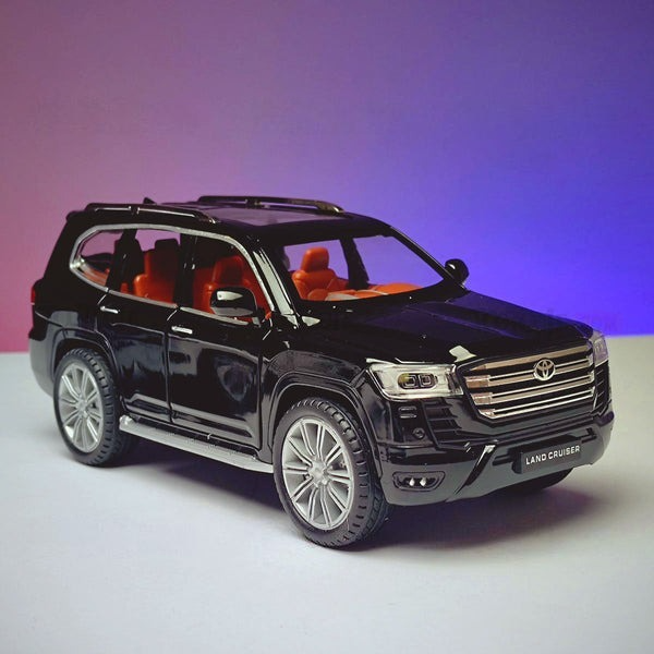 Diecast Car 1:24 Land Cruiser LC300 SUV Pull Back Car Model with Sound Light